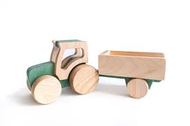 Tracteur et remorque en bois / Crocolo, jouets écologiques